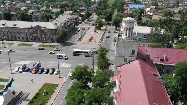 Полёт над Запорожьем (Бульвар Шевченко, Площадь Поляка, Хортица-Палас) смотреть онлайн