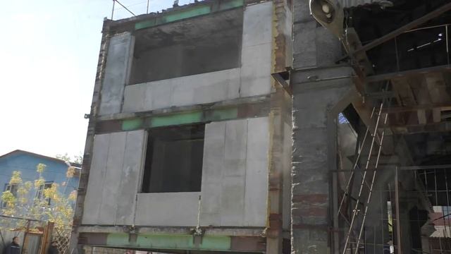 Проверка пенопанелей на сейсмоустойчивость