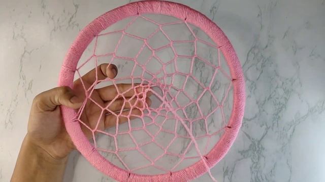 DIY Dream Catcher. How to make dream catcher at home. Woollen dream catcher without wire and hoop. смотреть онлайн