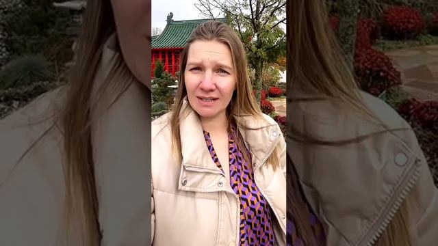 Ребенок постоянно просит внимания и капризничает. смотреть онлайн