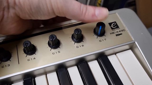 Evolution MK449C USB midi keyboard - Rotary controller 'Pot Knob' replacement смотреть онлайн