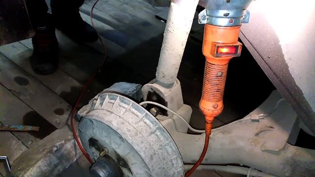 Замена подушек (бубликов) задних амортизаторов на ВАЗ 2108-15. Подушки SS-20.mp4