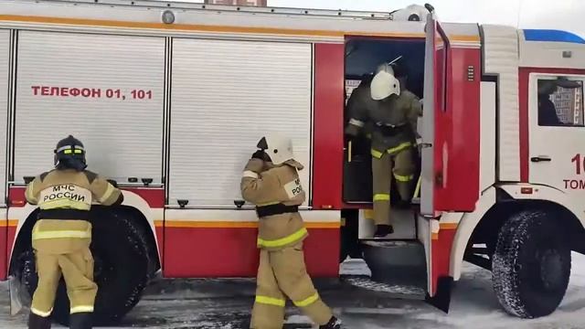 Показательные выступления кадетов Мирненской СОШ Томского района смотреть онлайн