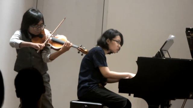 Minuet -  Mozart  , Suzuki Violin Book 7