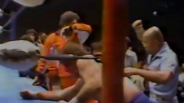 Abdullah The Butcher vs. Terry Funk 1980 04 18 смотреть онлайн