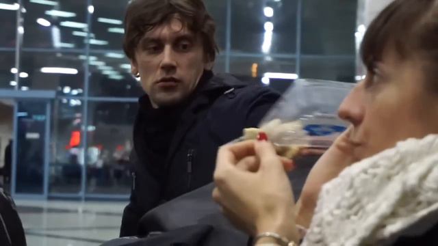Travel Day - Russian Style смотреть онлайн