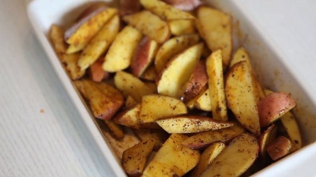 Картофель запеченный в духовке и грибной сливочный соус смотреть онлайн