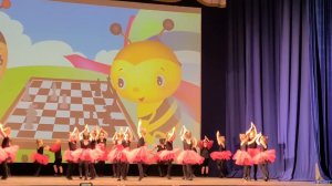 Танец Божья коровка Поздравление с 8 марта весенний танец