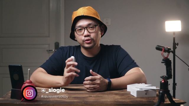 Review Airpods Gen 2 Super Copy! Persis Airpods Gen 2 Asli | Si Ogie смотреть онлайн