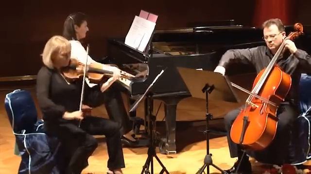 Astor Piazzolla "Café 1930" смотреть онлайн