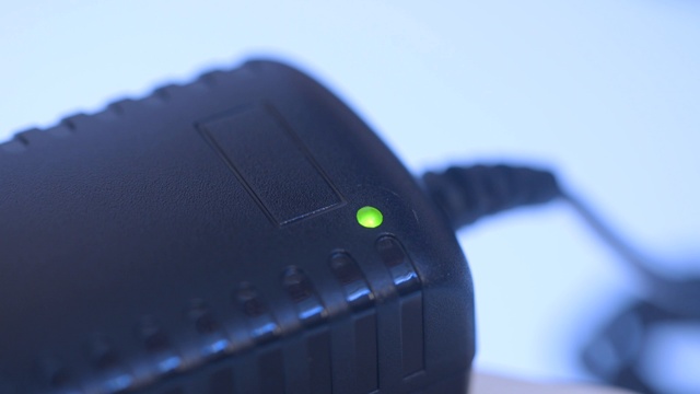 Электрошокер - дубинка «Скорпион» 1 класс мощности смотреть онлайн