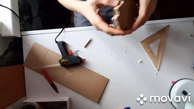 #майнкрафт#топор#картон Как сделать железный топор из майнкрафта из картона/DIY Cardboard смотреть онлайн