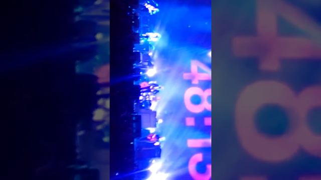 Kasabian - Man of simple pleasure @ Forum Assago смотреть онлайн