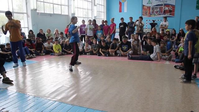 2013.09.22 Хеппи-дей г.Стерлитамак, студия брейк-данса "Sense of lfie" смотреть онлайн