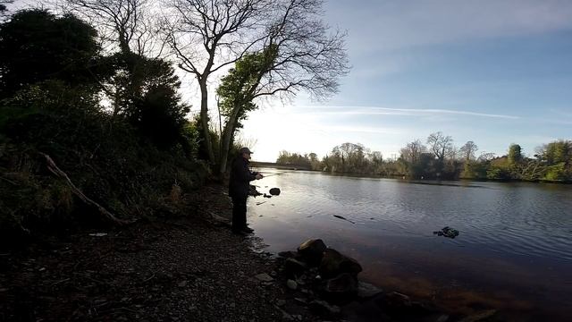 Заброс кастинговой снастью. Тренировка смотреть онлайн
