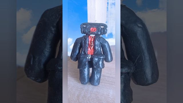 Как, как? Лета не видел, лепил.