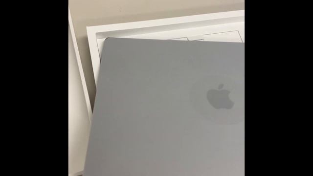 Unboxing M1 Pro MacBook Pro 16 1TB