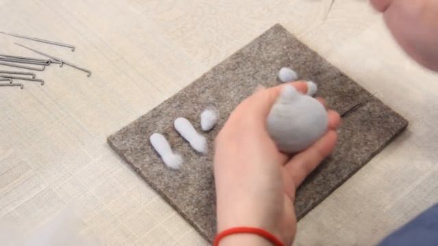 Валяние. Мастер-класс Елены Смирновой "Брошь заяц Троян" смотреть онлайн