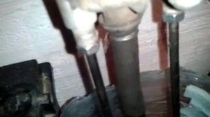 Жигулёвский масло насос переделан для подачи масла в печь на отработке.