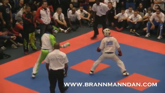 Raymond Daniels v Krisztián Jároszkievicz Irish Open 2012 смотреть онлайн