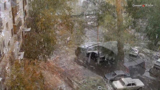 Выпал град и снег в Челябинске (вид из окна) 10.10.2016. смотреть онлайн