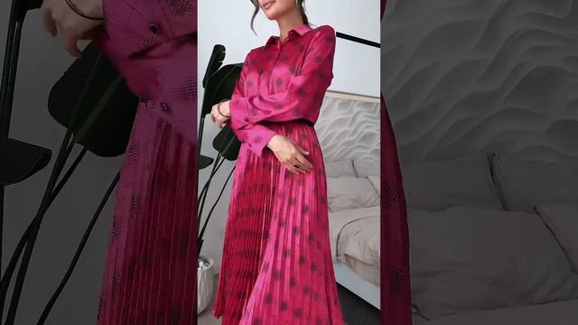 Роскошное платье сделает вас центром внимания?Платье миди из сатина с юбкой гофре+ремень #платья смотреть онлайн