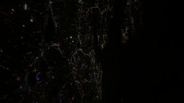 Ataturk havalimanı ve istanbul - Ataturk airport and istanbul in the evening смотреть онлайн