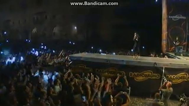 Deborah Iurato - Anchese fuori è inverno live @ Radio Bruno Mantova 11 07 2014 смотреть онлайн