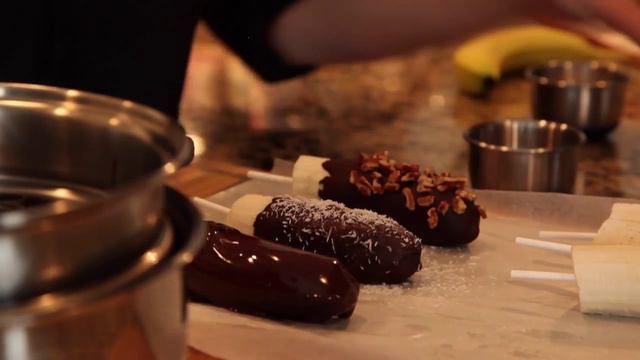 Video Game Cooking: Costume Quest - Choconana (8-bit Cuisine) смотреть онлайн