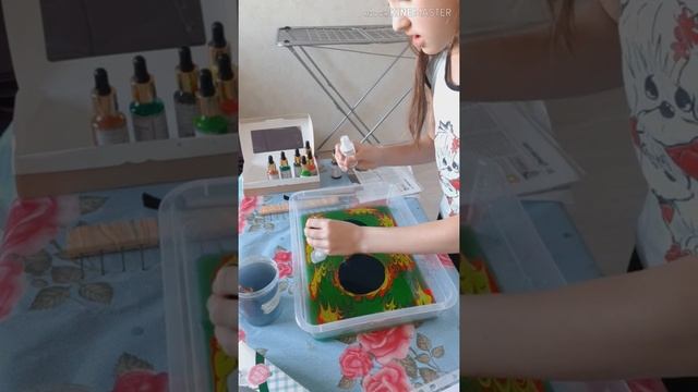 Рисунок техникой эбру (рисунок на воде) смотреть онлайн