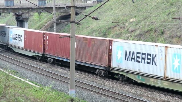 ВЛ10-968 выглядит как новенький после ремонта смотреть онлайн
