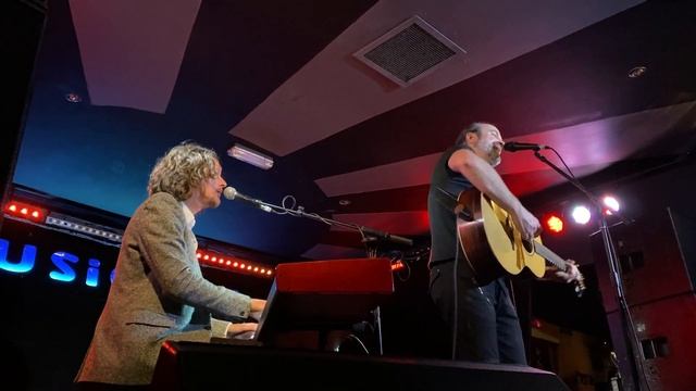 Wilson & Wakeman - Thrill Me - Musician Pub Leicester 28th February 2023 смотреть онлайн