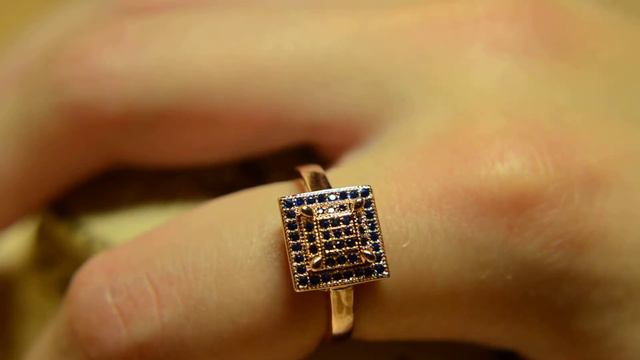 (18K GOLD FILLED) Кольцо с кубическим цирконием "Квадрат", цвет синий. Арт-021 смотреть онлайн