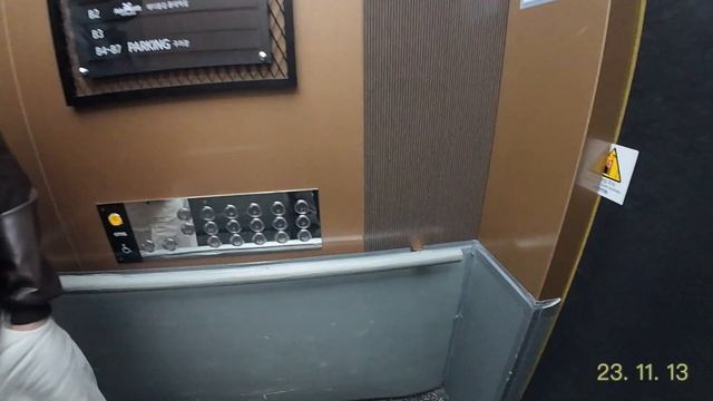 질투 없다는 남친 앞에서 смотреть онлайн