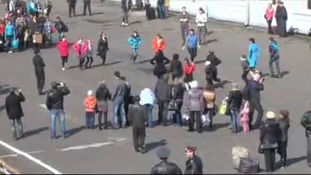 Флешмоб на вокзале Ванино смотреть онлайн