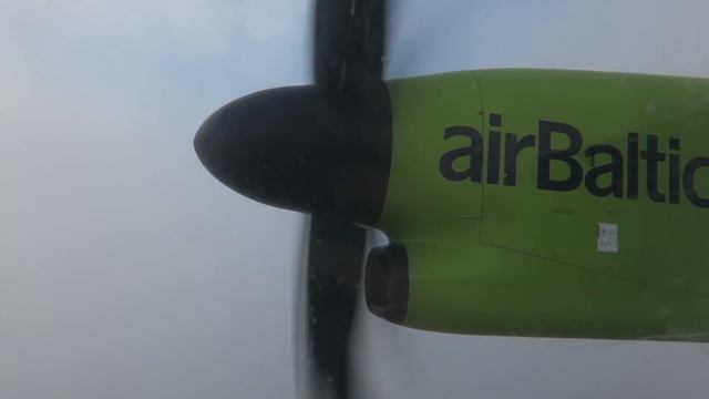 Перелет Пулково - Рига на Bombardier Q400 NextGen airBaltic смотреть онлайн