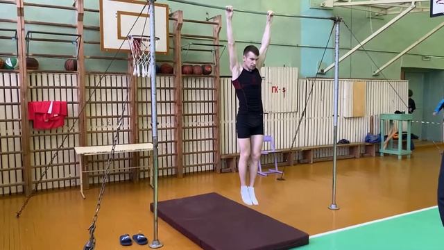 49 подтягиваний за 4 минуты. Чемпион Кировской области по Полиатлону. МС по Полиатлону смотреть онлайн