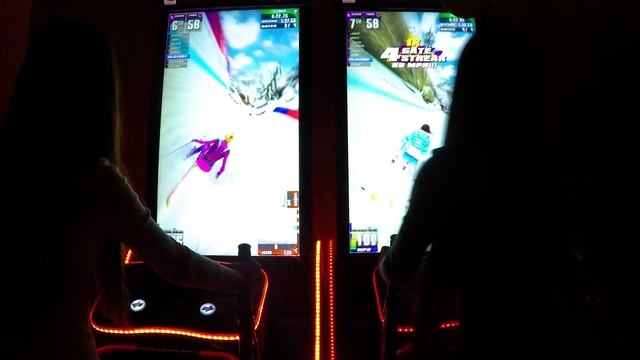 ARCADE Super Bikes 2, Storm Rider & Super Alpine Racer! смотреть онлайн