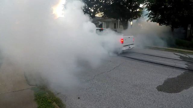 1994 Ford SVT Lightning Burnout смотреть онлайн