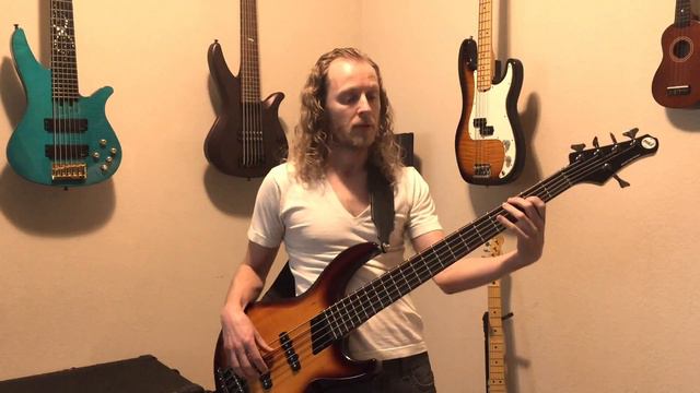 September Bass Cover смотреть онлайн