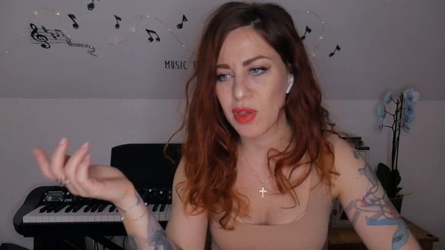 Singer Reacts To The Pussycat Dolls REUNITE and perform new song 'React'! | Final | X Factor смотреть онлайн