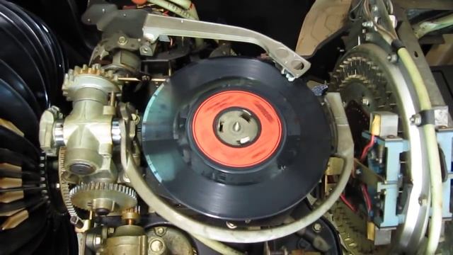 Rock Ola 459 2.MOV смотреть онлайн