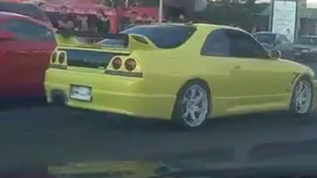 Нормально так припарковался. смотреть онлайн