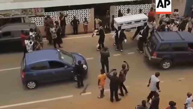 Заходим сюда |*пта | где коллектив [1%] А ну-ка возращайтесь !(1$) смотреть онлайн