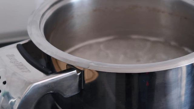 МАСКА ДЛЯ ВОЛОС из крахмала // стоит ли? смотреть онлайн