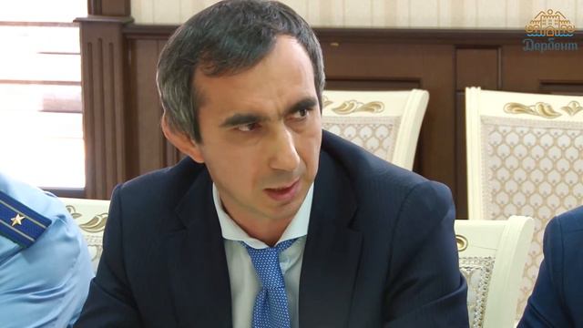 Энрик Муслимов провел встречу с руководителями строительных организаций смотреть онлайн