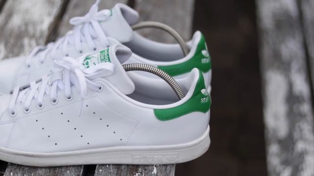 Adidas Gazelle Vs Stan Smith w/ On-feet Comparison смотреть онлайн