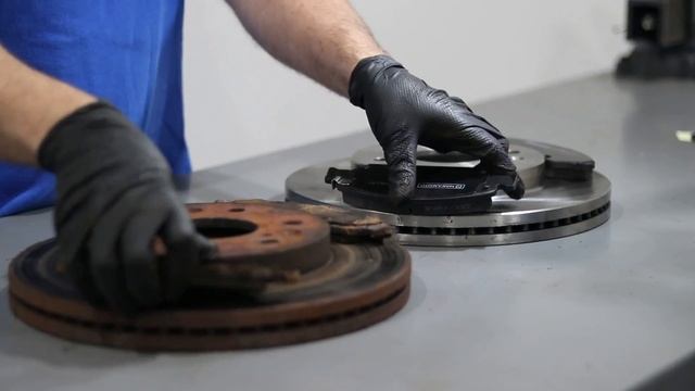 How to Remove Interior Liftgate Panel 07-14 Honda Fit смотреть онлайн