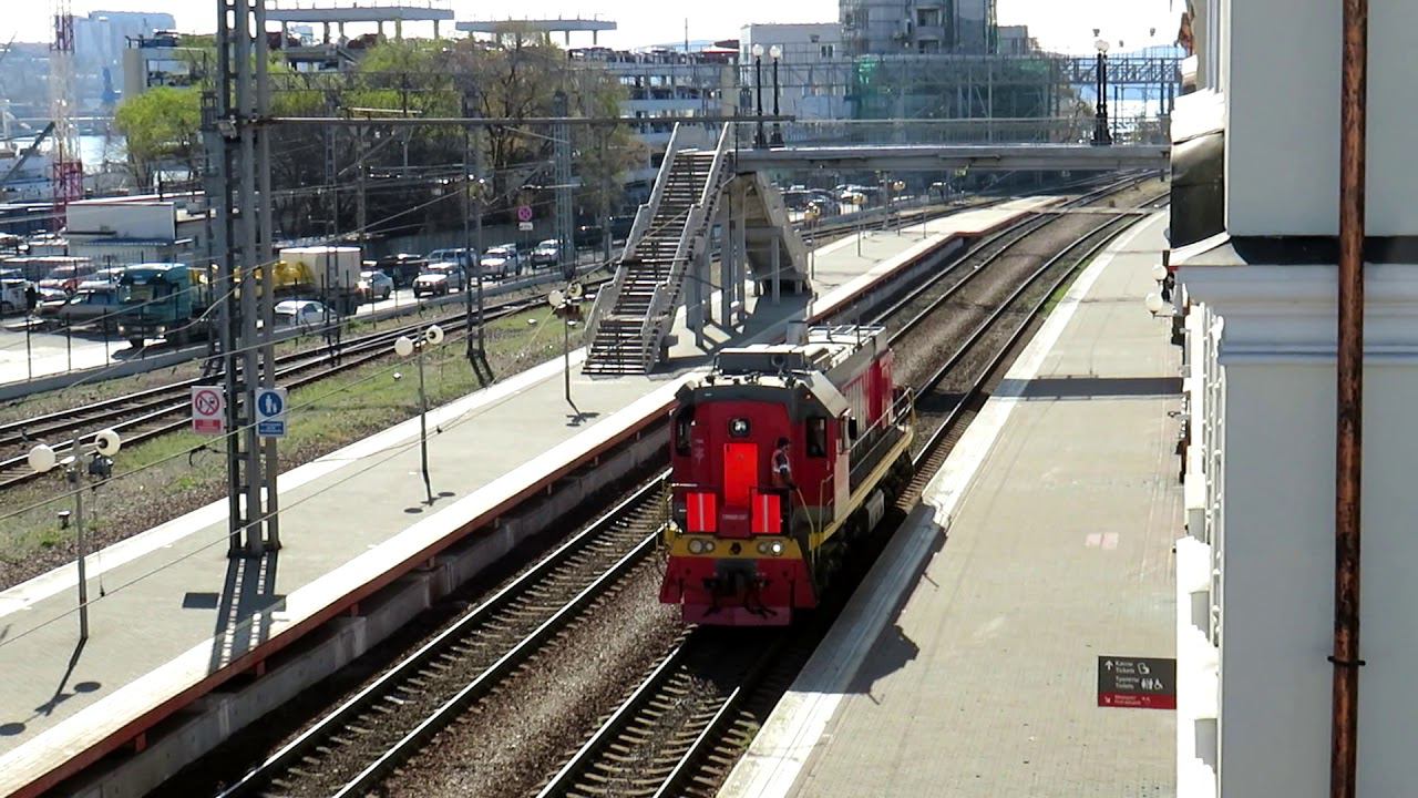ТЭМ2-1598 и ТЭМ18ДМ-1267 смотреть онлайн