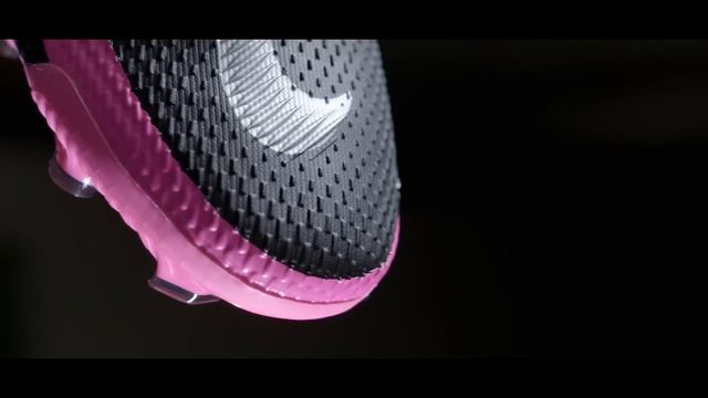 CHEAP vs EXPENSIVE | All Nike Phantom GT football boots explained смотреть онлайн